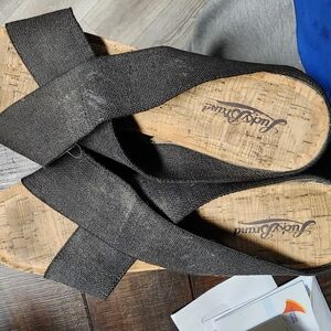 Lucky Brand Black Canvas And Cork Women's Sandals